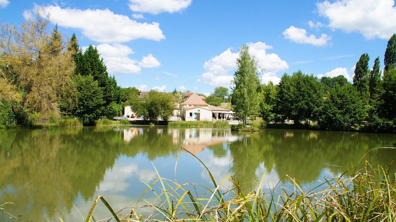 Le Domaine De L'Etang De Sandanet Issac 외부 사진